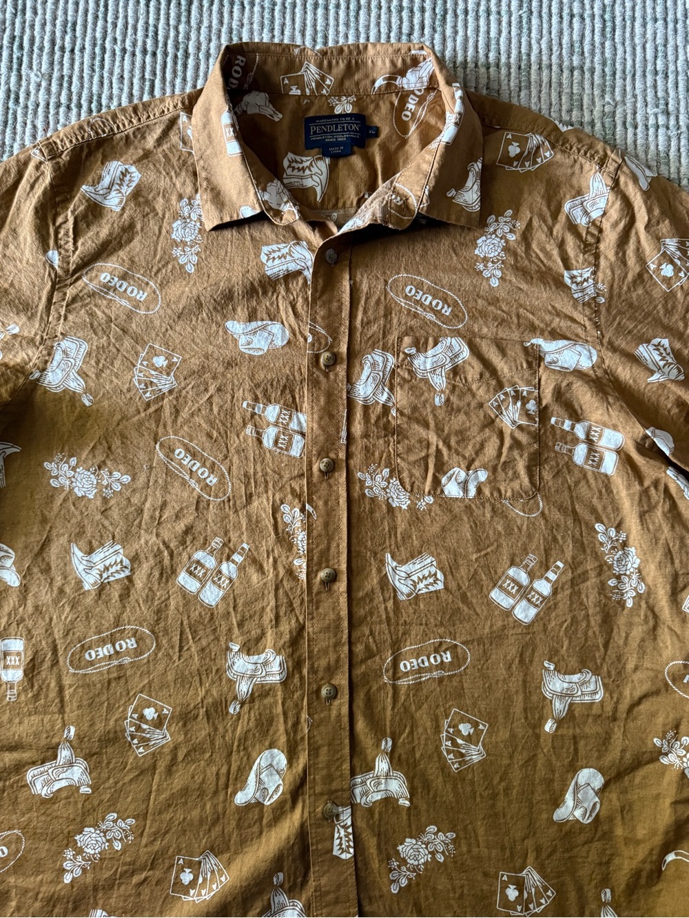 Pendleton Rodeo Button down Shirt - Picture 2 of 6